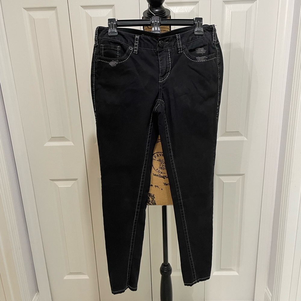 Revolution Black Skinny Jeans with Slim Fit and Smooth Texture